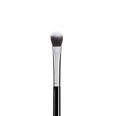Kavai - K82 - Brocha para correctores en crema. Pelo sintético.