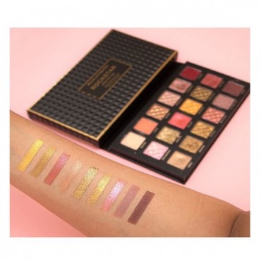 Paleta de sombras Rockstar - Noir Edition